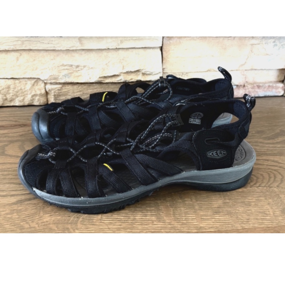 Keen Womens Black Newport Sandals Size 8 - Picture 2 of 7